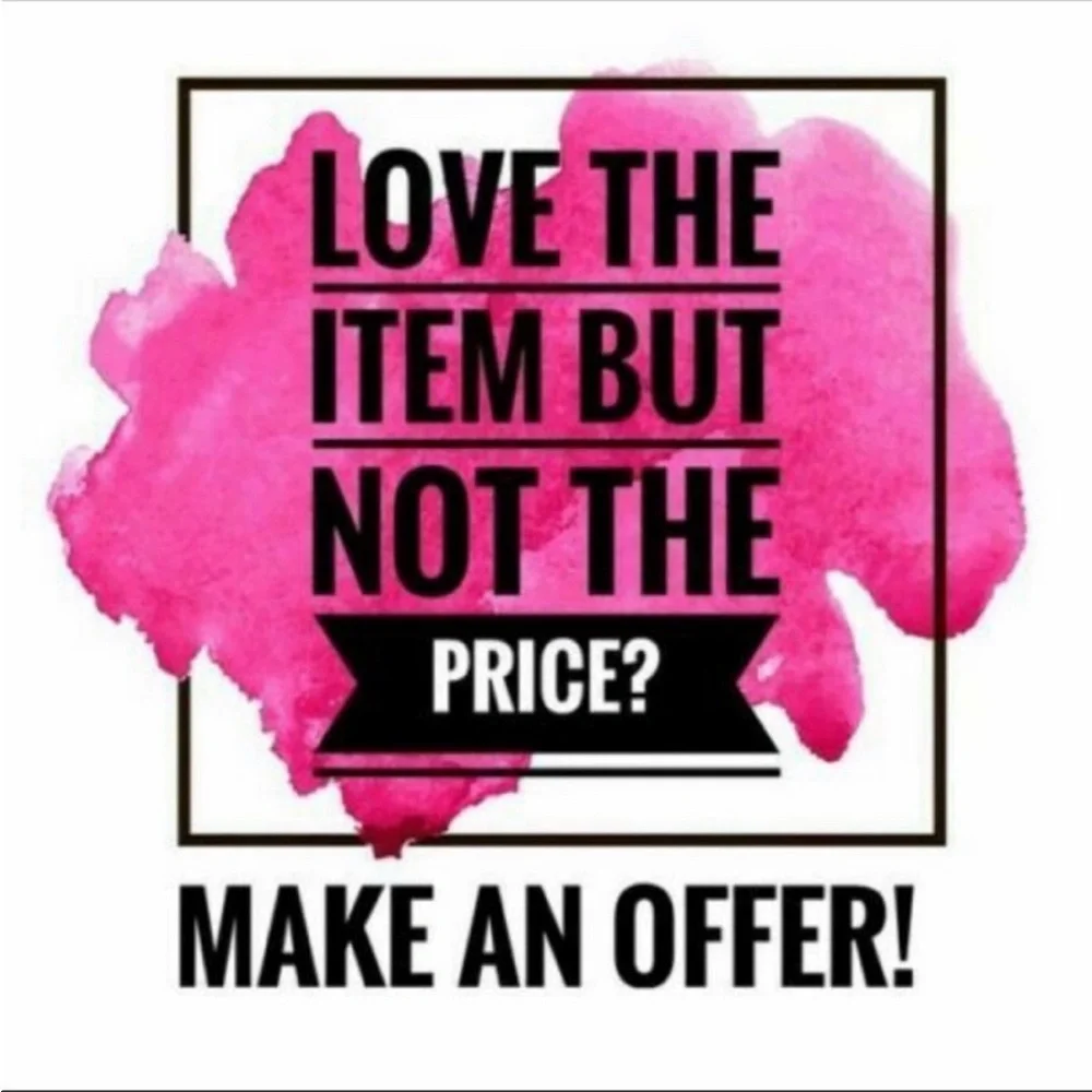 Hollister Crop Sweatshirt - Picture 3 of 4